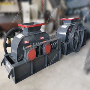大型雙齒輥破碎機 大型無軸托輥滾筒篩分機發貨