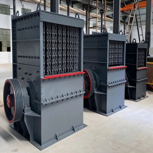 2PG1508大型對輥破碎機發(fā)貨圖片_發(fā)往廣東清遠_破碎石英砂