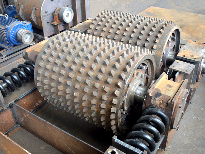 石油焦齒輥破碎機(jī)齒形有哪些？?jī)r(jià)格多少？