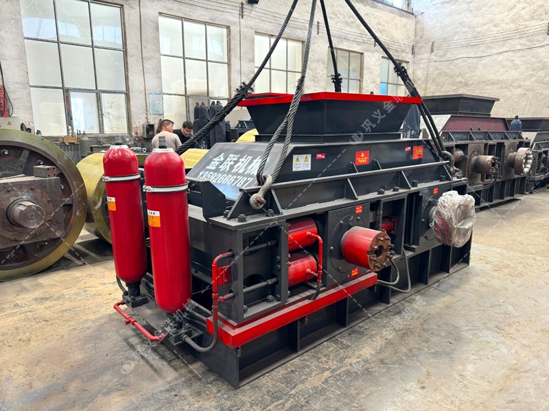 石頭制砂機(jī)_小型石頭制沙機(jī),石子石料制沙機(jī)價(jià)格,圖片/視頻 石頭制砂機(jī)_小型石頭制沙機(jī),石子石料制沙機(jī)價(jià)格,圖片/視頻